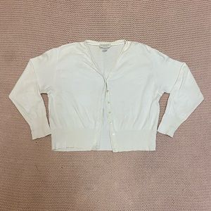 ✰ vintage white cardigan ✰